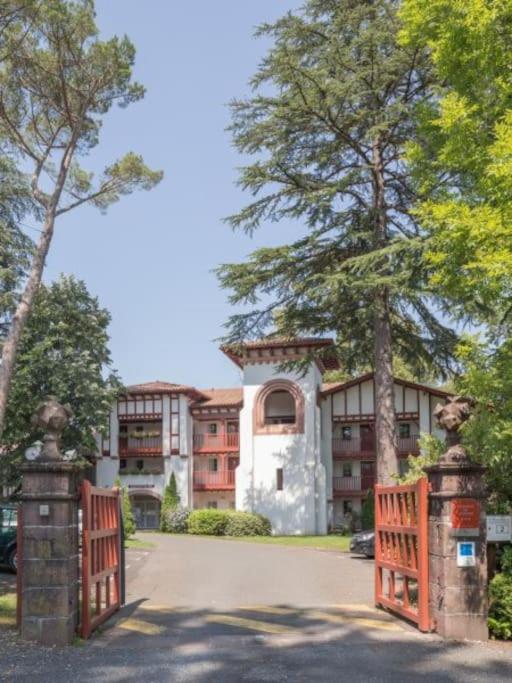 1-Appt Avec Piscine A St-Jean Pays-Basque Apartment Uhart-Cize Luaran gambar