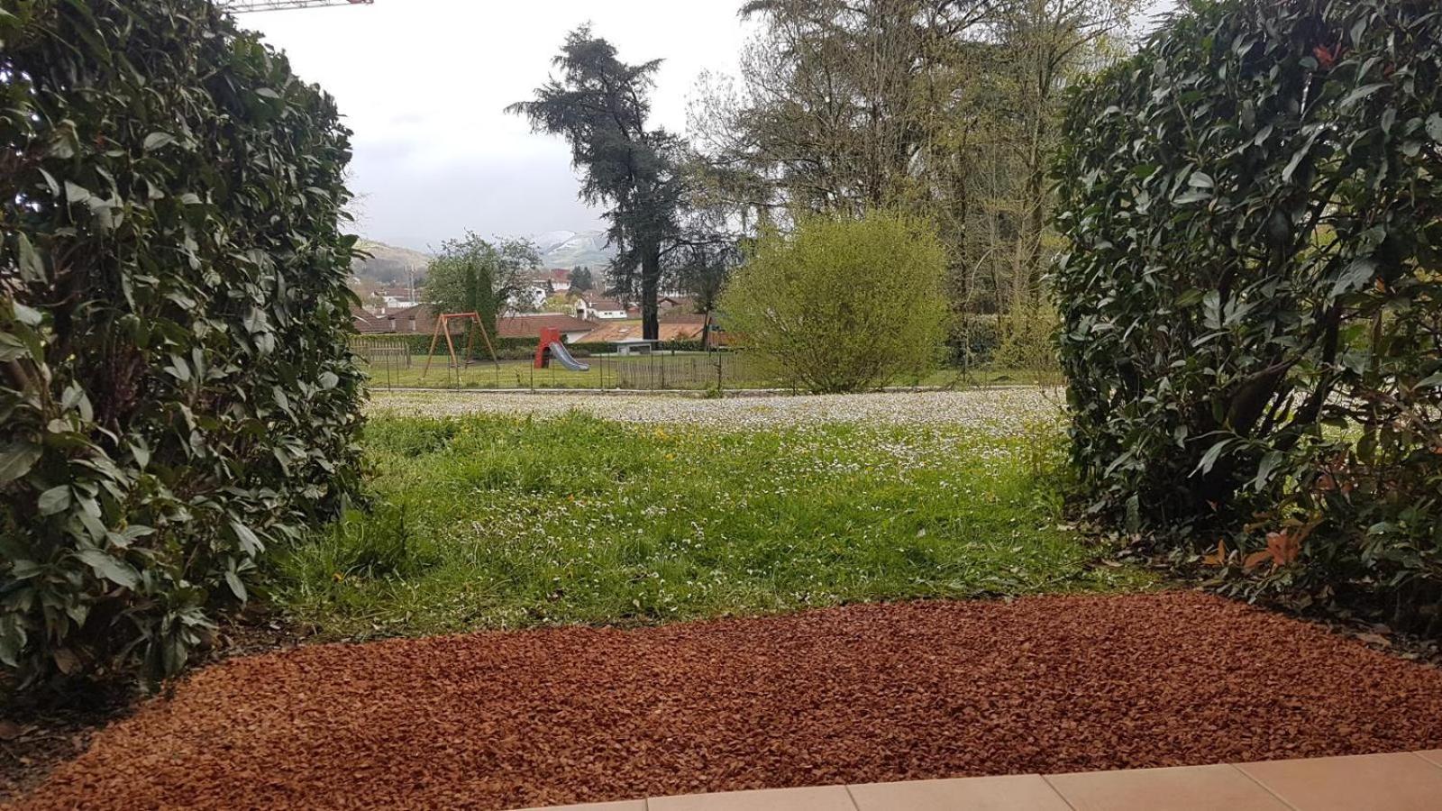 1-Appt Avec Piscine A St-Jean Pays-Basque Apartment Uhart-Cize Luaran gambar